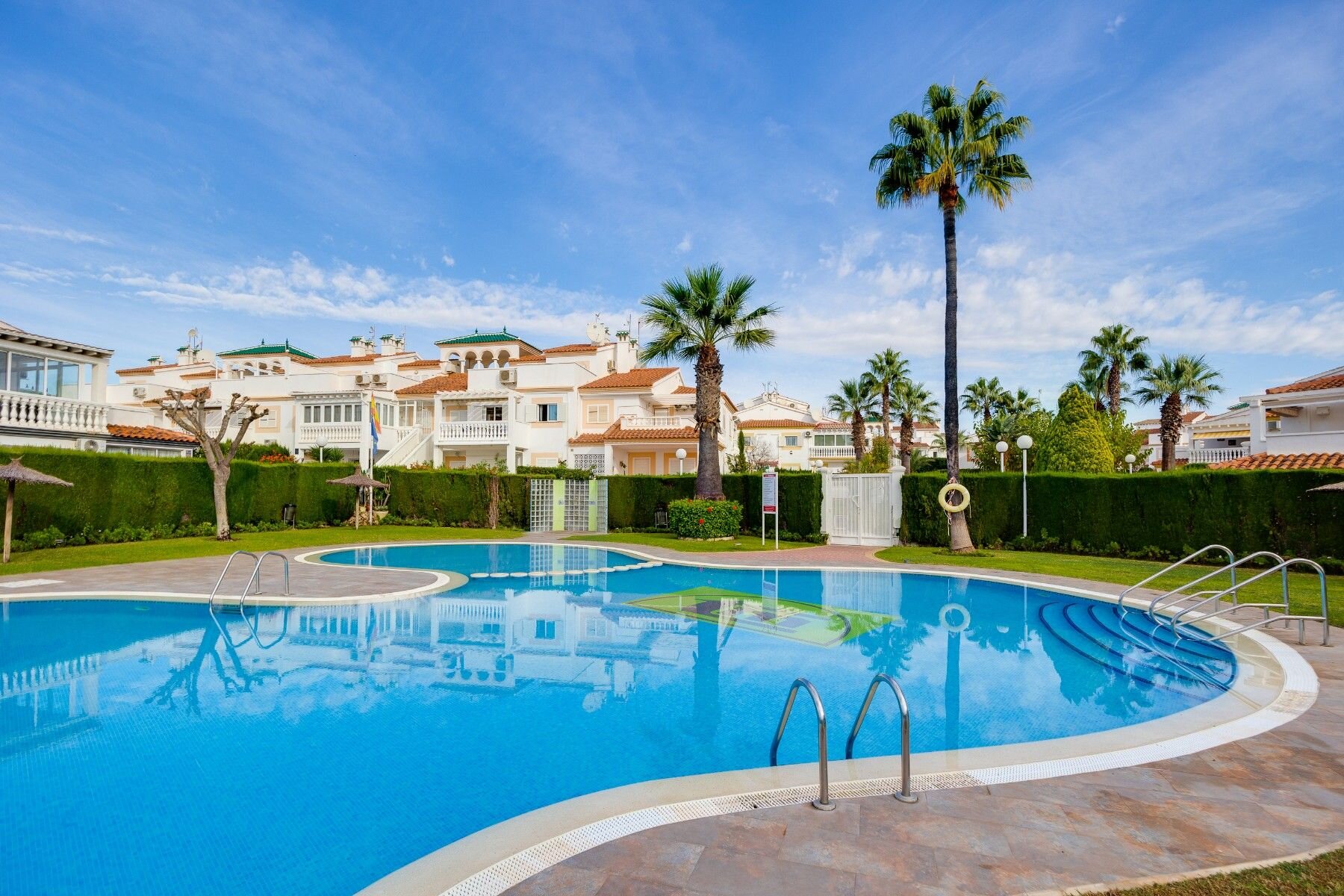 2-Bedroom Apartment in Zeniamar-Horizonte-la Campana, Orihuela Costa - Image 37