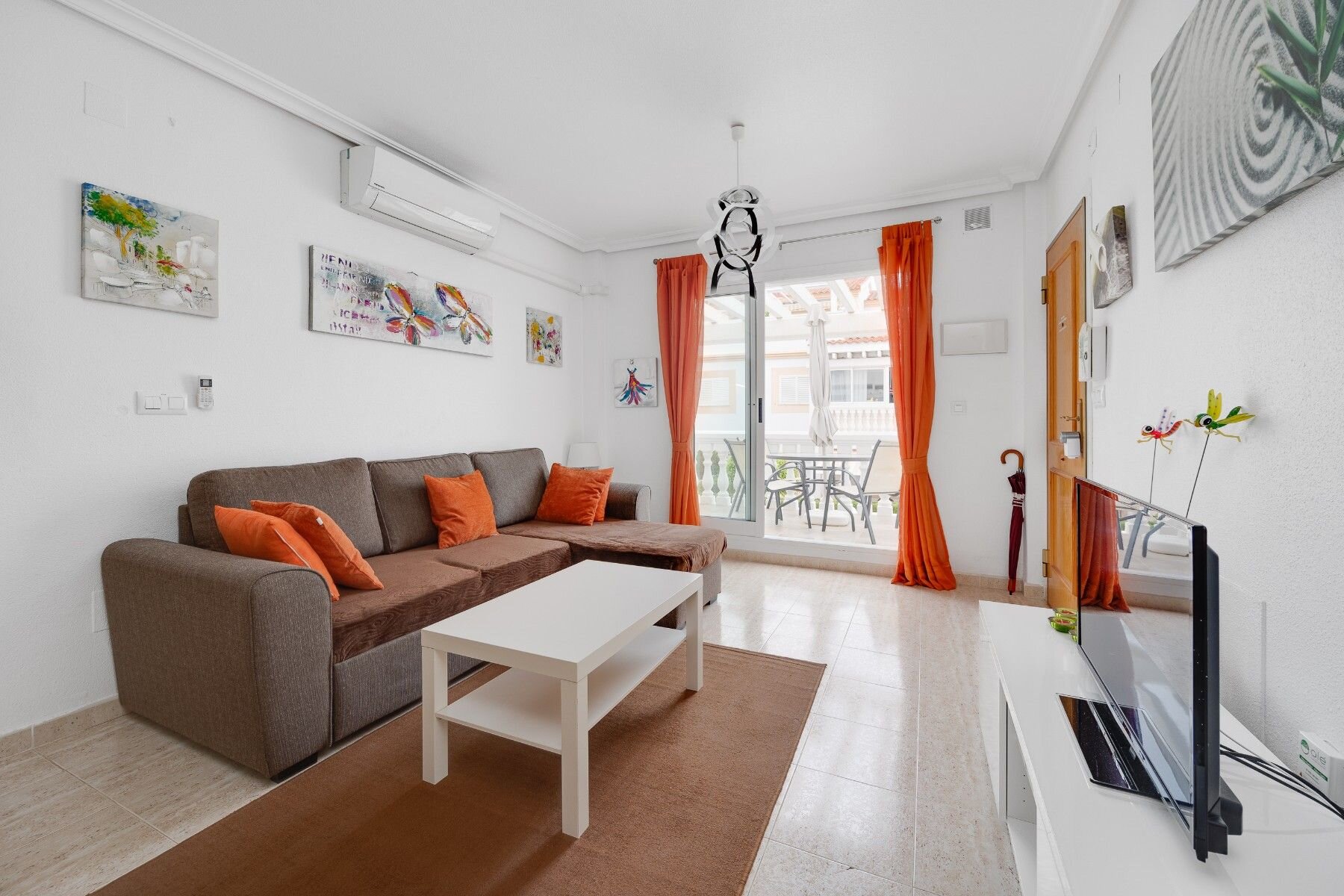 2-Bedroom Apartment in Zeniamar-Horizonte-la Campana, Orihuela Costa - Image 4