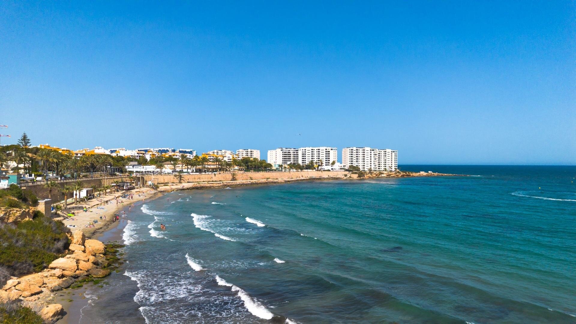 2-Bedroom Apartment in Zeniamar-Horizonte-la Campana, Orihuela Costa - Image 49