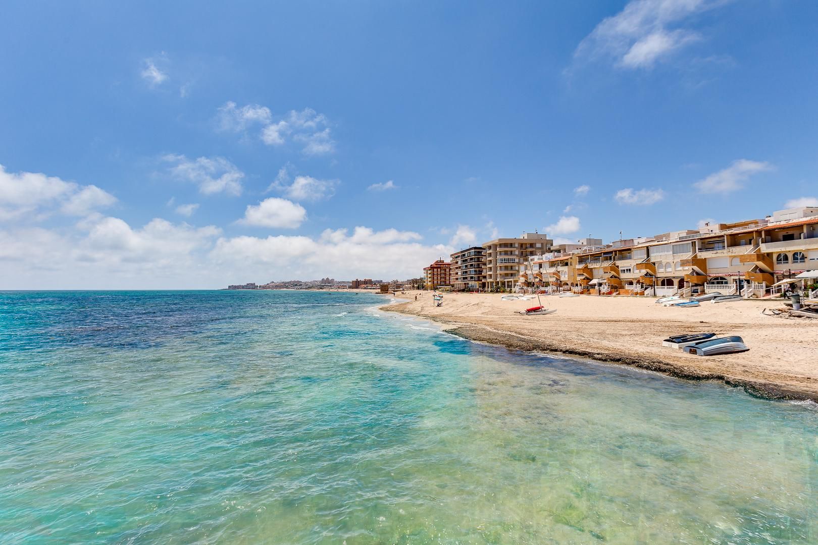 2-Bedroom Apartment in Sector 25, Torrevieja - Image 27