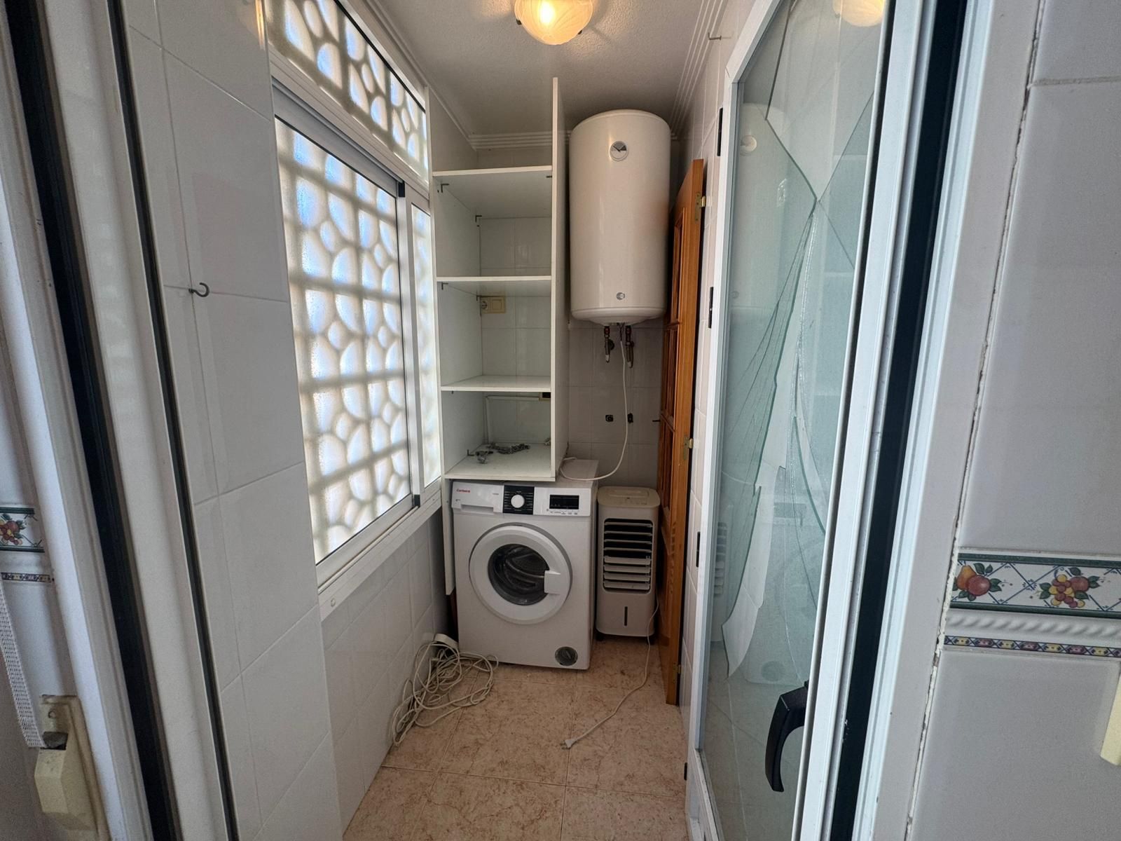 2-Bedroom Apartment in Sector 25, Torrevieja - Image 8