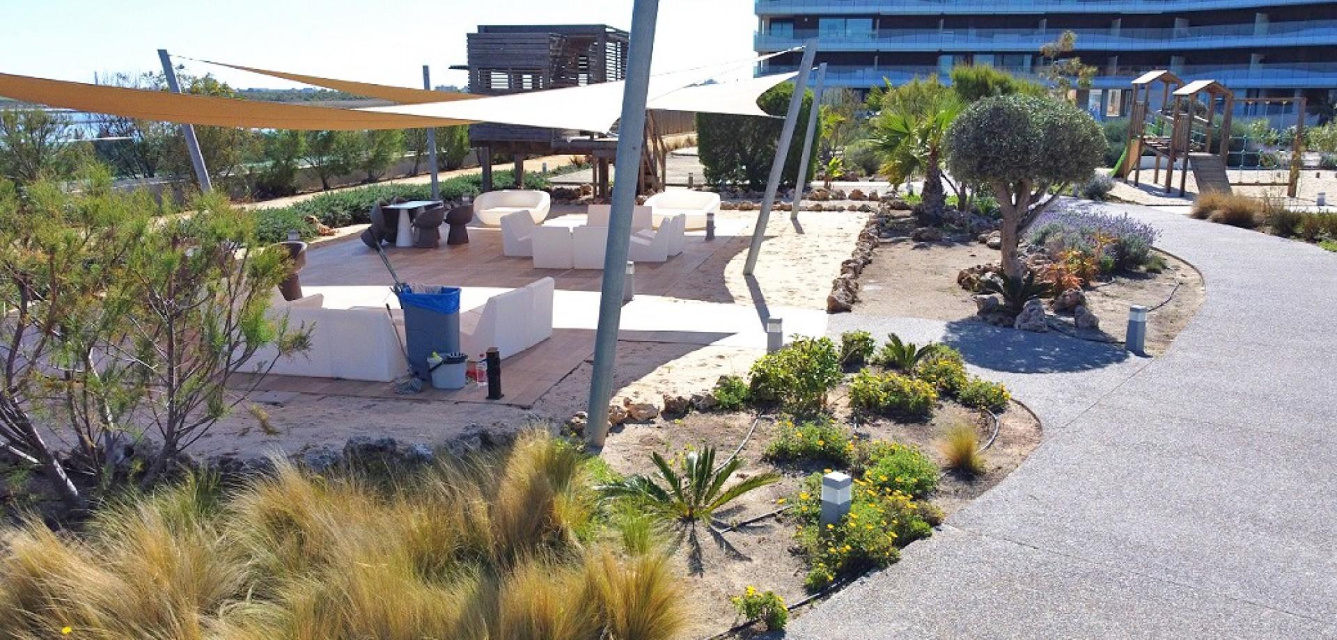 2-Bedroom Apartment in Cartagena - Image 29