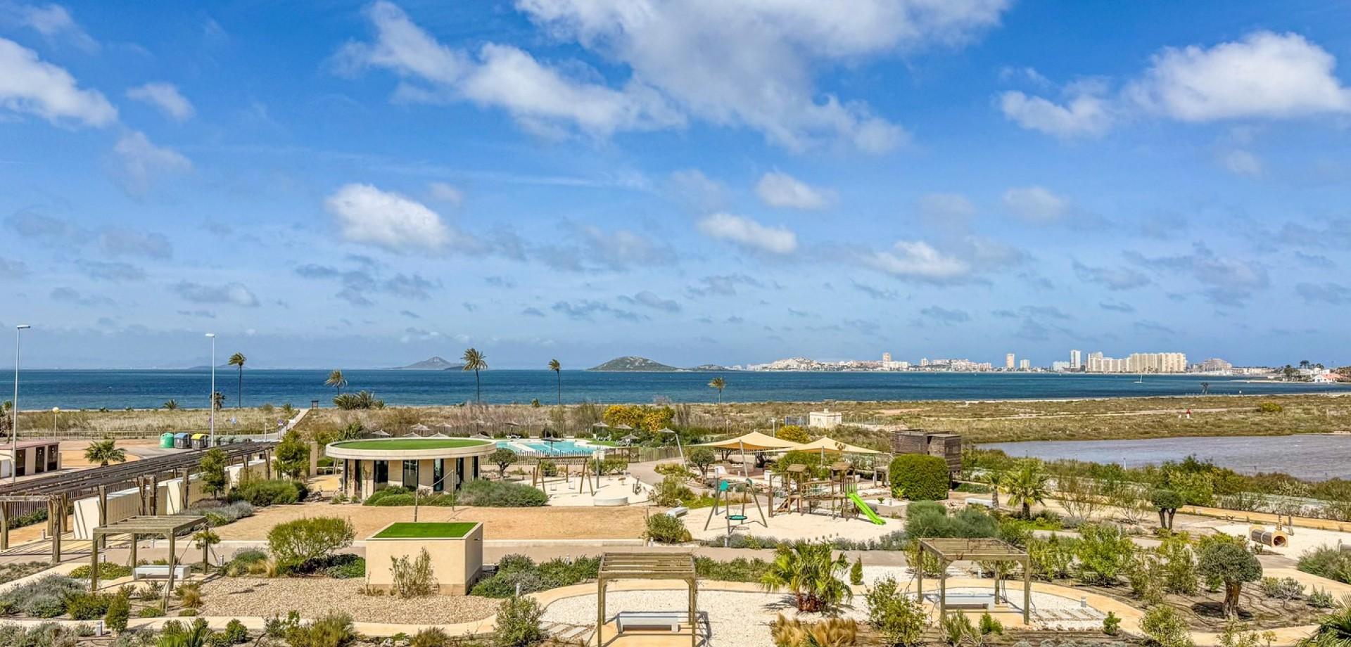 2-Bedroom Apartment in Cartagena - Image 3