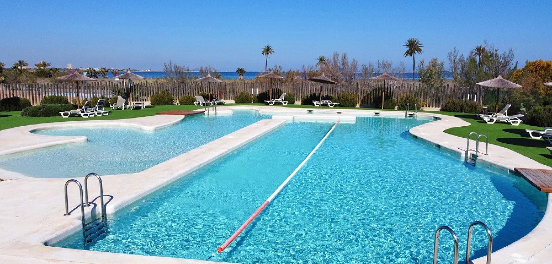 2-Bedroom Apartment in Cartagena - Image 5