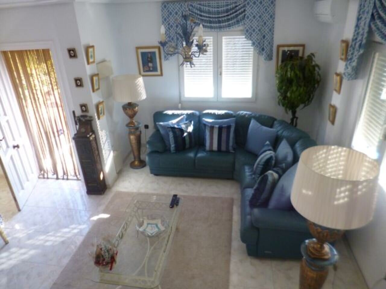 Villa de 3 Dormitorios en La Zenia, Orihuela Costa - Image 13