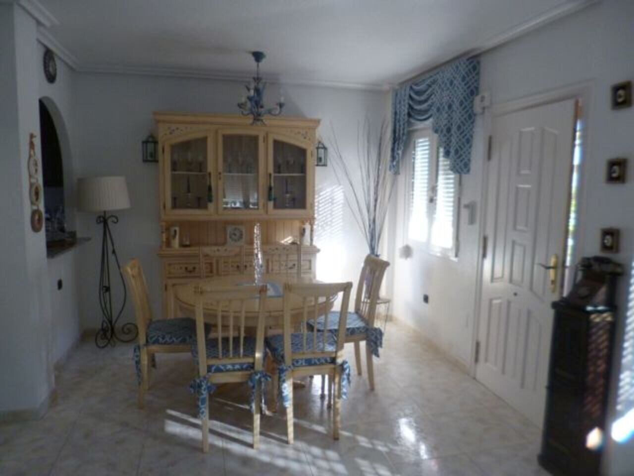 Villa de 3 Dormitorios en La Zenia, Orihuela Costa - Image 14