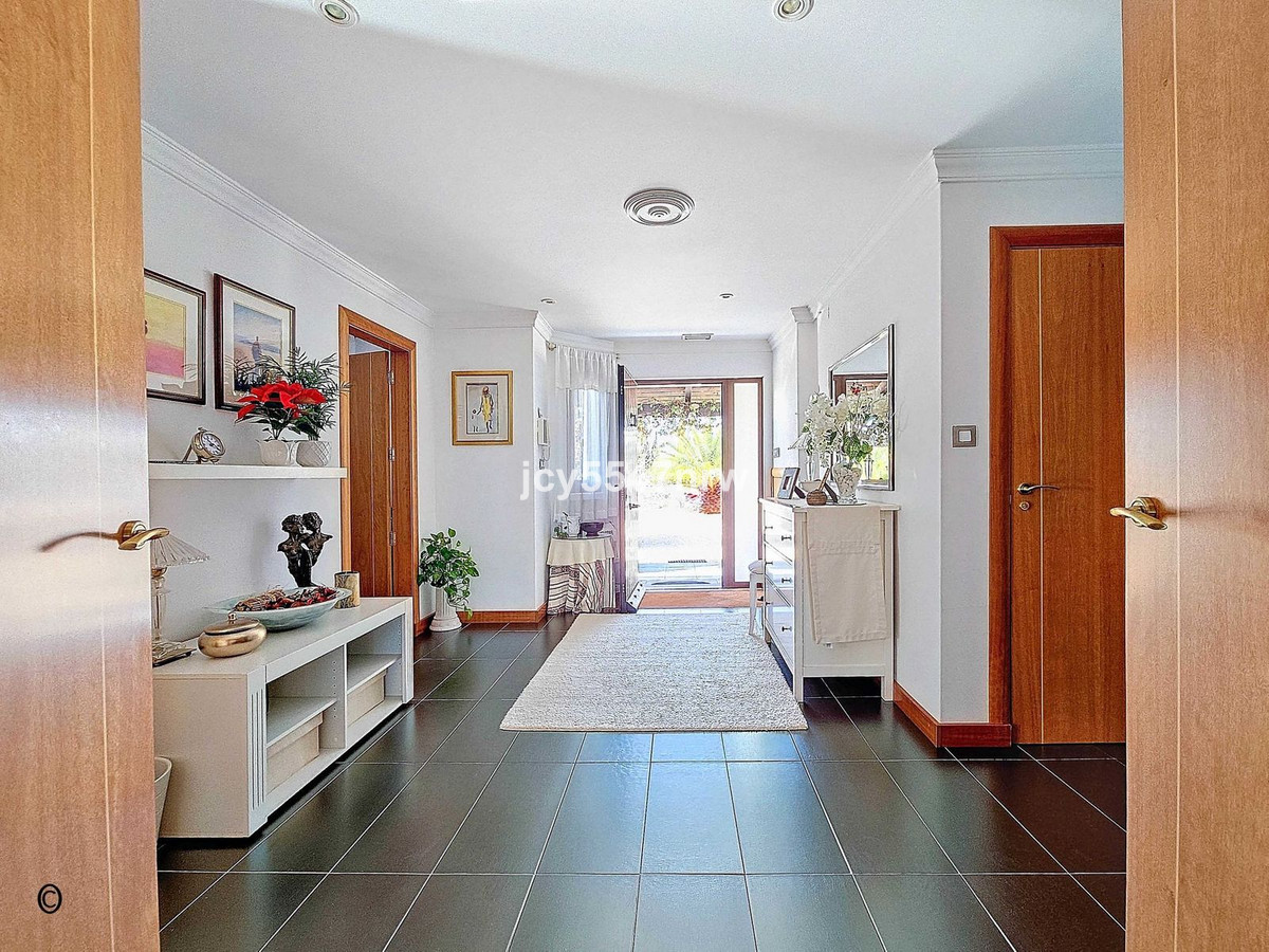 5-Bedroom Detached House in  Pinoso | Sunny Casas - Costa... - Image 6