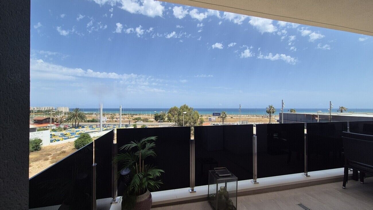 3-Bedroom Apartment in Punta Prima, Orihuela Costa - Image 32