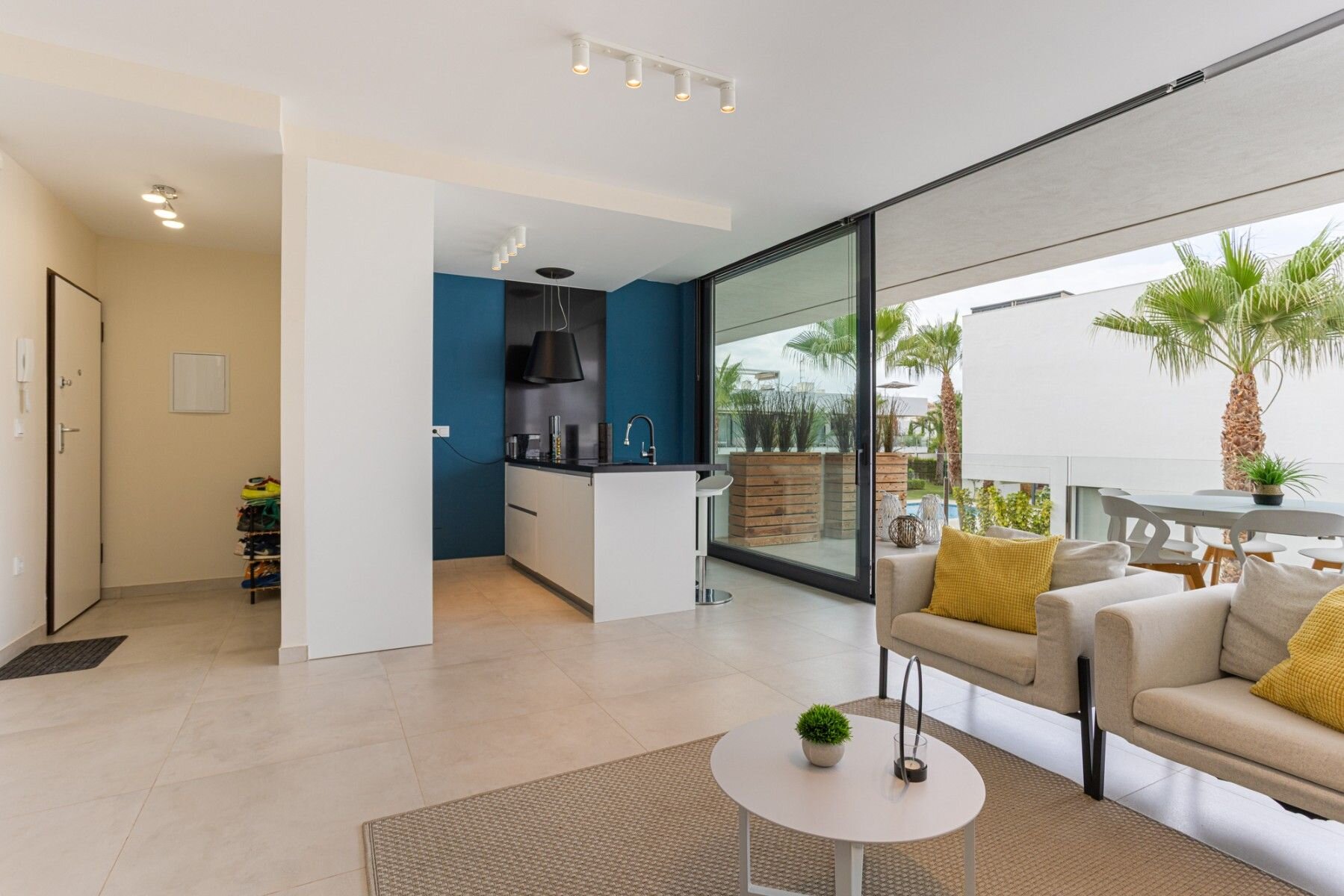 Apartamento de 3 Dormitorios en Cartagena - Image 11