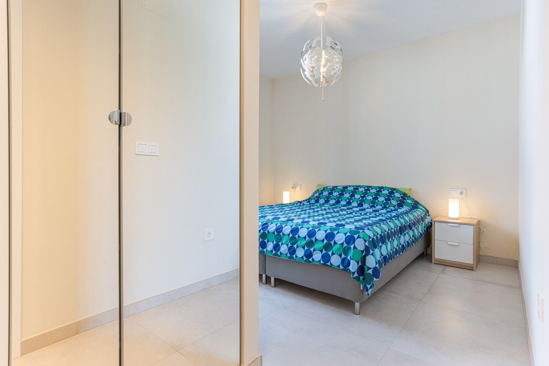Apartamento de 3 Dormitorios en Cartagena - Image 17