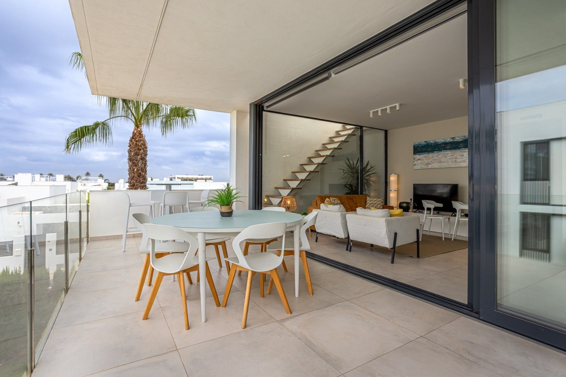 Apartamento de 3 Dormitorios en Cartagena - Image 3