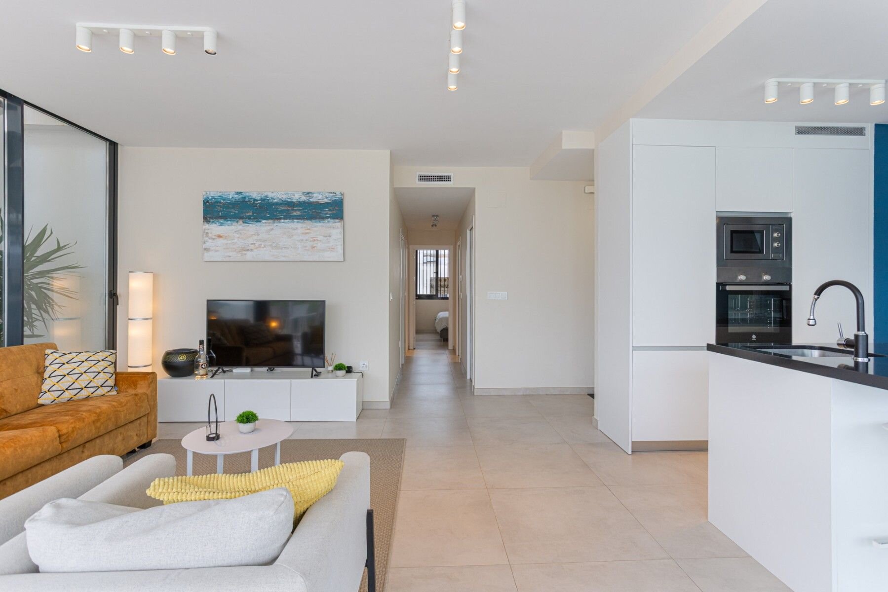 Apartamento de 3 Dormitorios en Cartagena - Image 9
