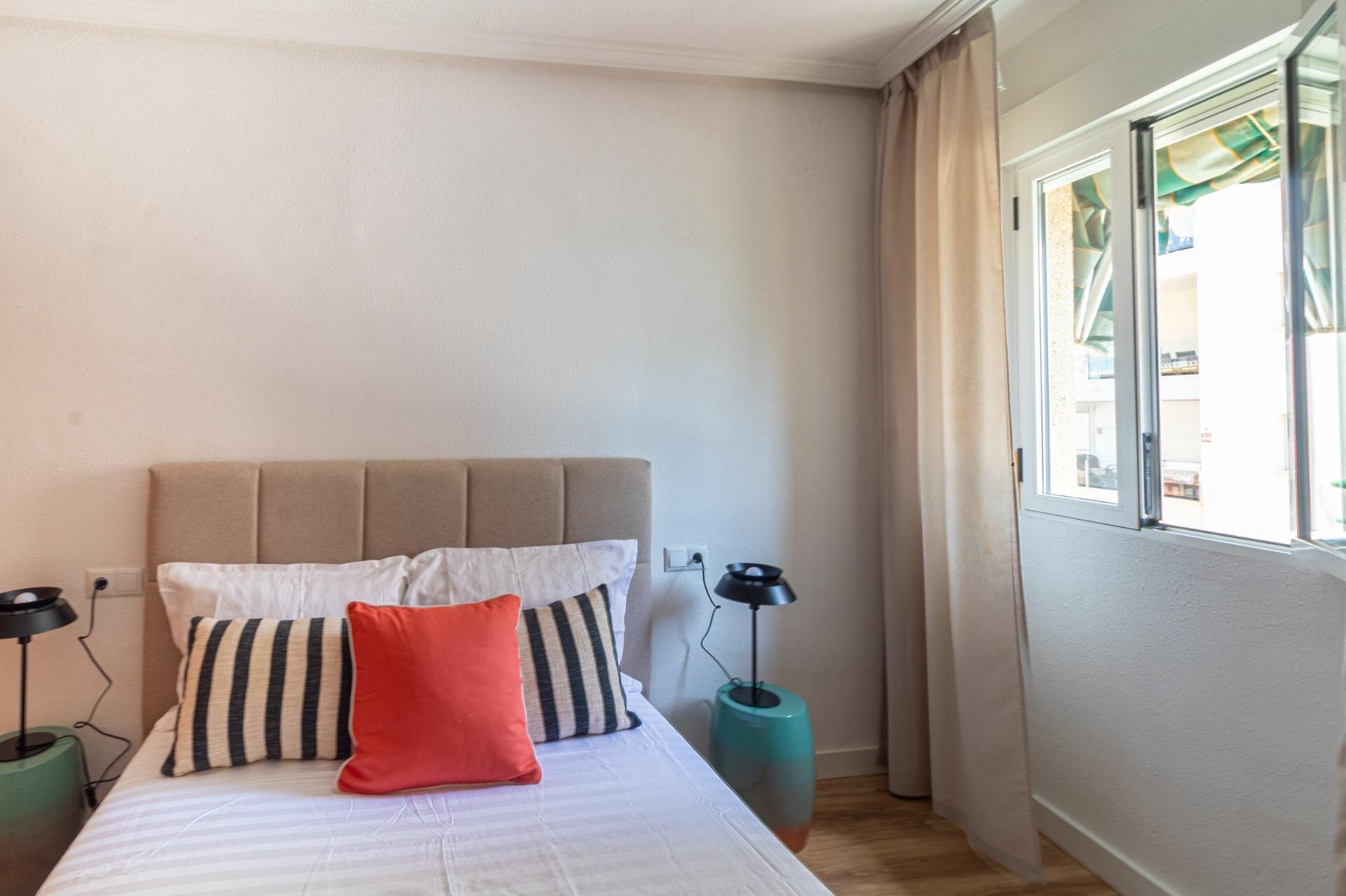 2-Bedroom Apartment in La Mata Pueblo, Torrevieja - Image 18