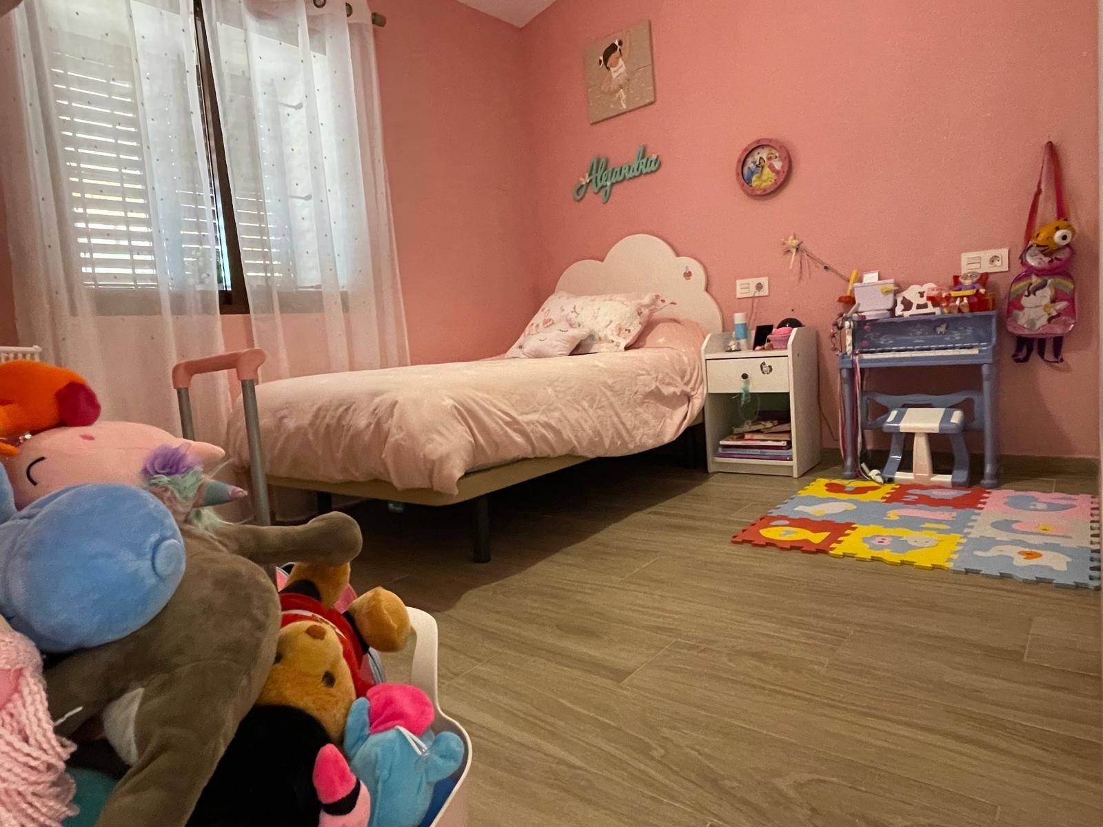 3-Bedroom House in Pilar de la Horadada - Image 8