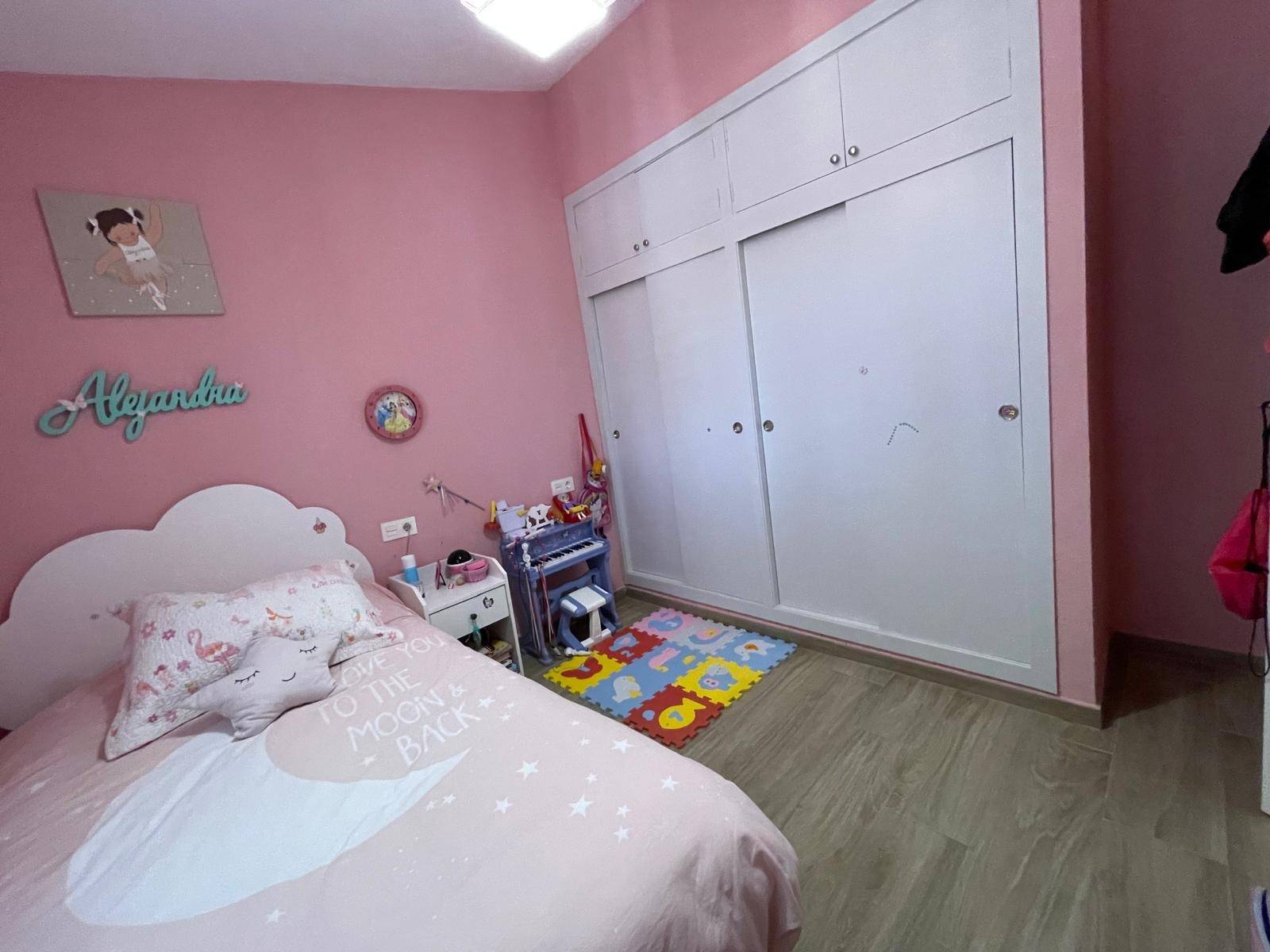 3-Bedroom House in Pilar de la Horadada - Image 9