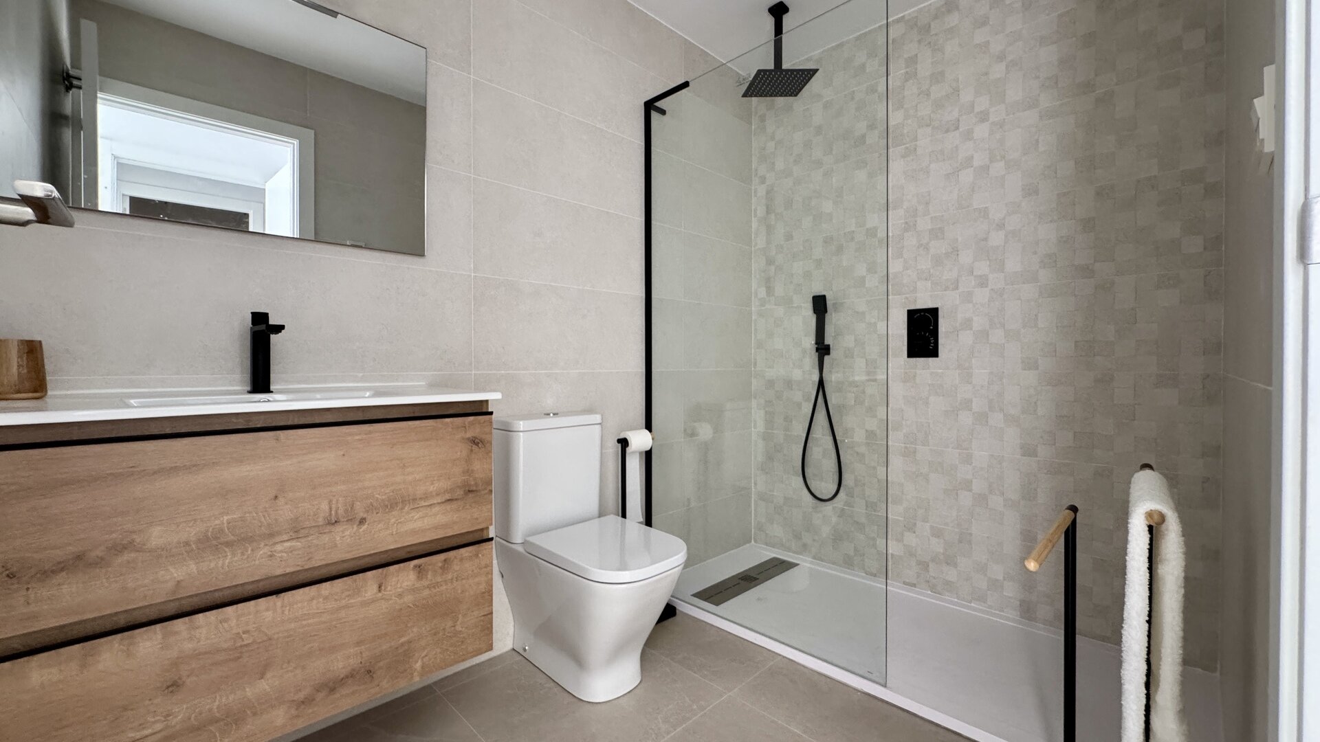 2-Bedroom Bungalow in San Pedro del Pinatar - Image 15