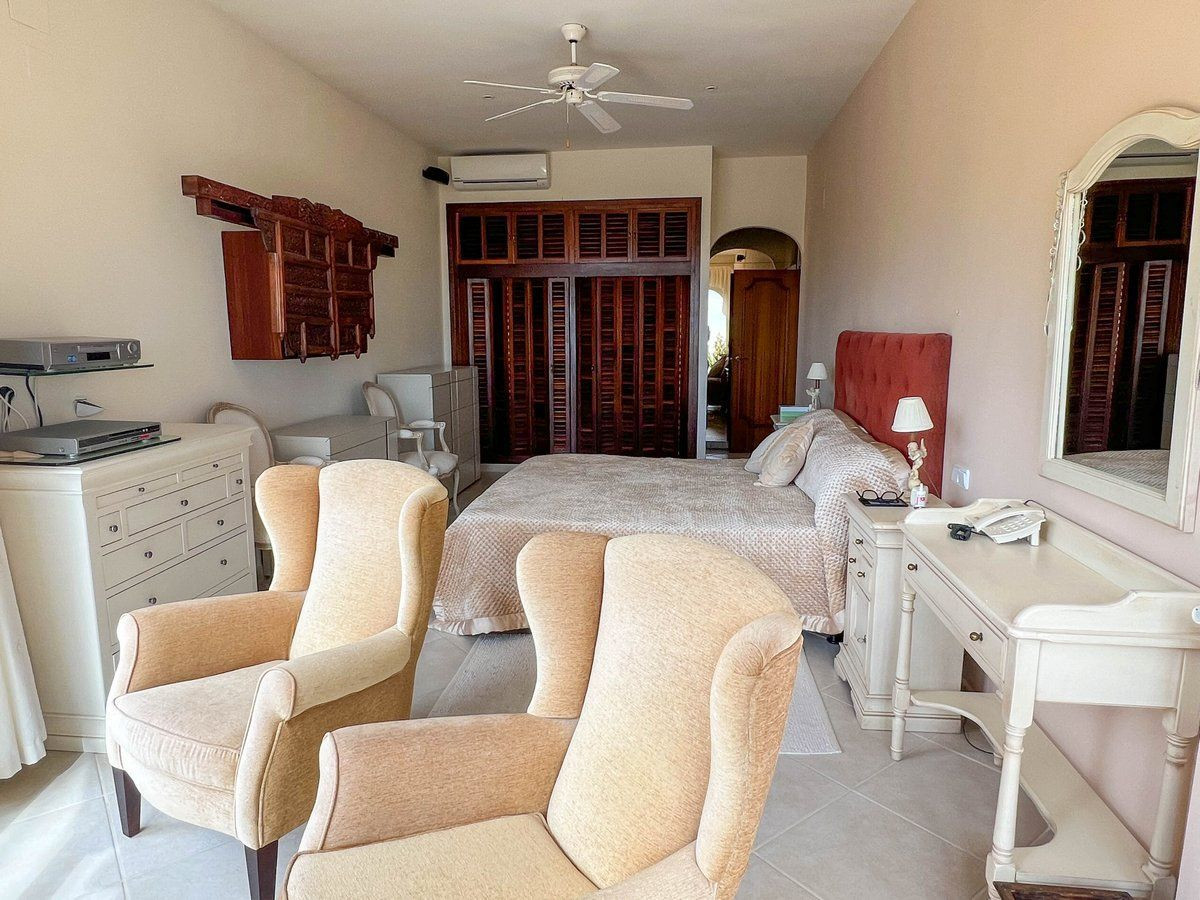 5-Bedroom Detached House in  Altea | Sunny Casas - Costa ... - Image 15