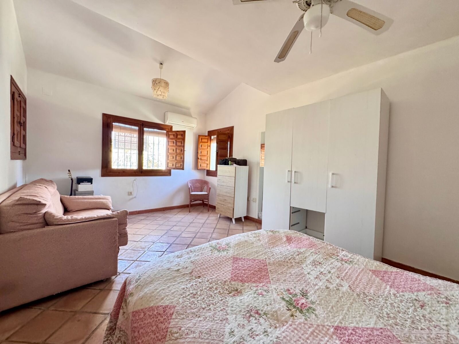 4-Bedroom Villa in Cabo Roig, Cabo Roig - Image 22