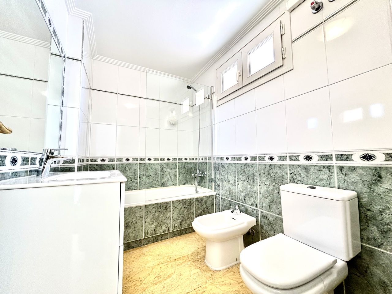 3-Bedroom House in Cabo Roig, Cabo Roig - Image 21