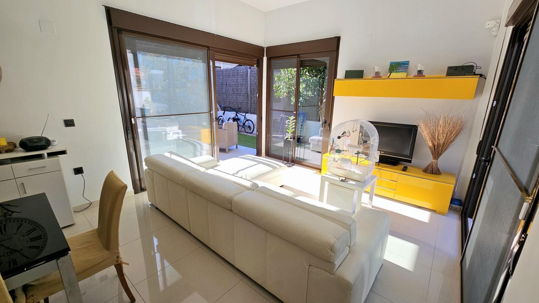 2-Bedroom Villa in Cabo Roig, Cabo Roig - Image 15