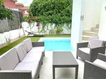2-Bedroom Villa in Cabo Roig, Cabo Roig - Image 4