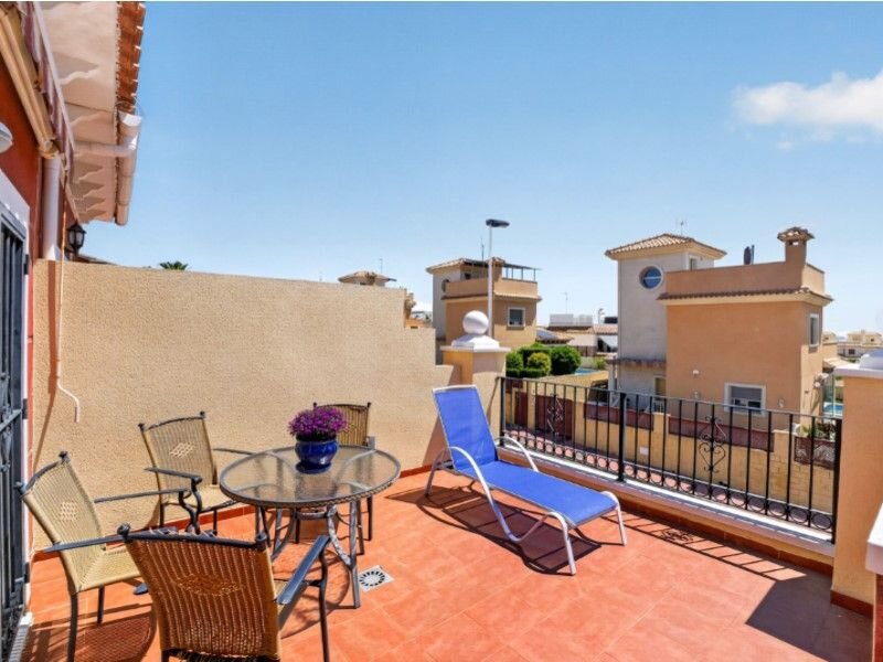 Dom z 4 Sypialniami w Torreblanca, Torrevieja - Image 22