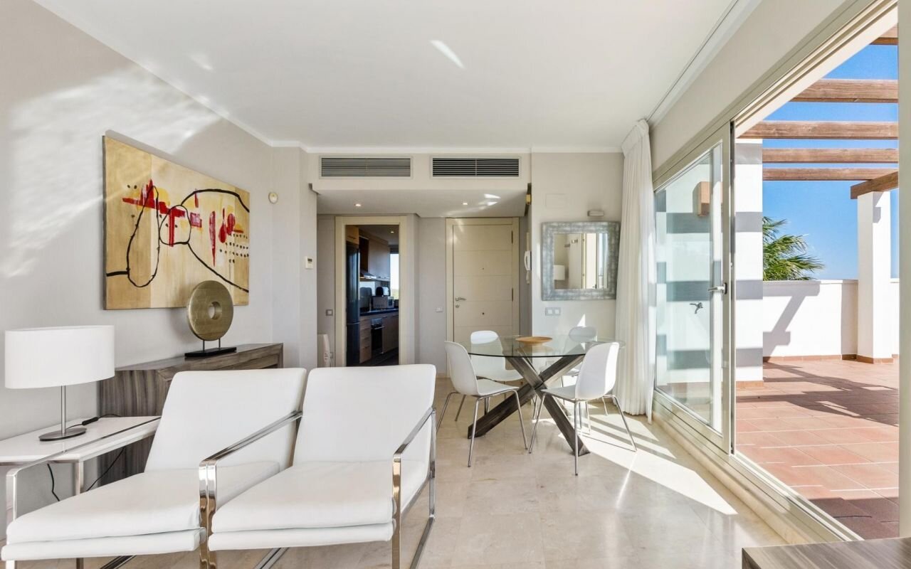 2-Bedroom Penthouse in Las Colinas Golf, Orihuela - Image 11