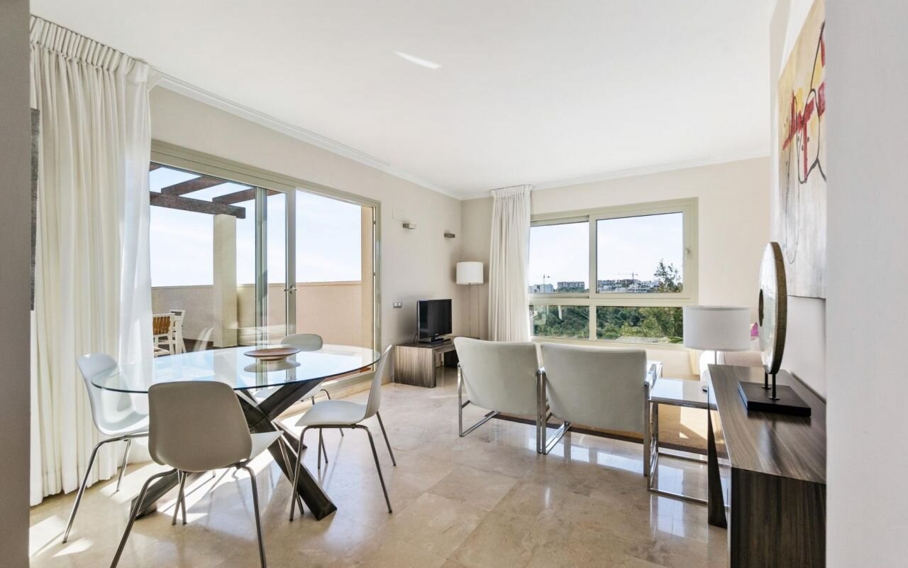2-Bedroom Penthouse in Las Colinas Golf, Orihuela - Image 3