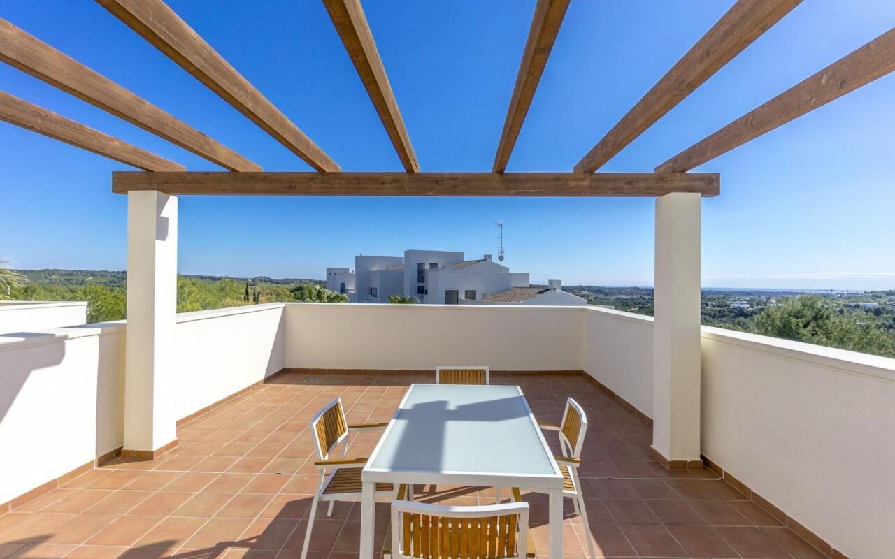 2-Bedroom Penthouse in Las Colinas Golf, Orihuela - Image 6
