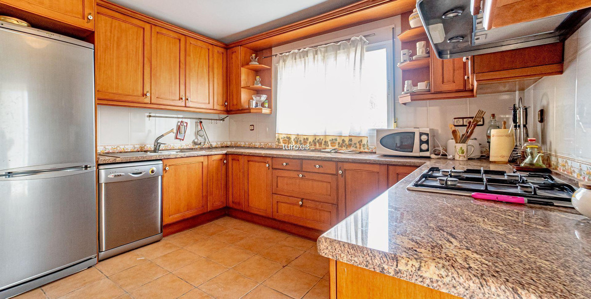 7-Bedroom Detached House in La Nucia | Sunny Casas - Cos... - Image 17