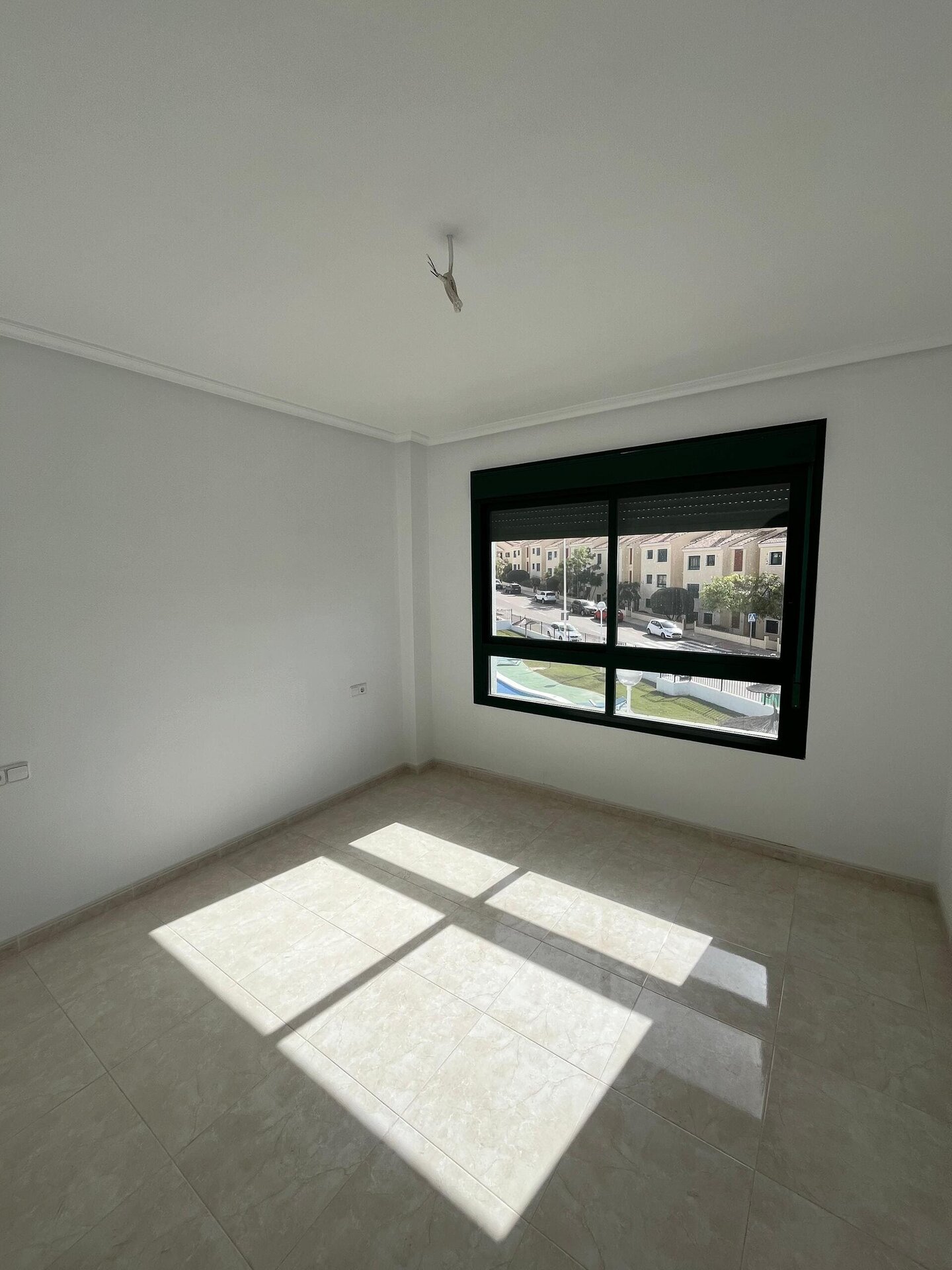 Benedenwoning met 2 Slaapkamers in Orihuela Costa - Image 12