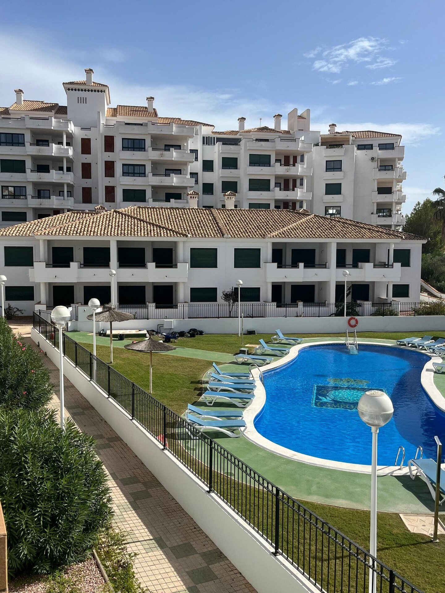 Benedenwoning met 2 Slaapkamers in Orihuela Costa - Image 25