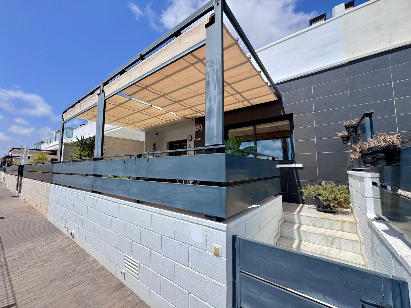 3-Bedroom House in Lomas de Cabo Roig, Orihuela Costa - Image 41
