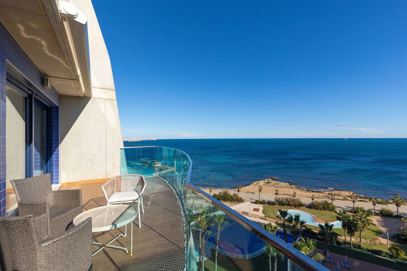 Penthous z 2 Sypialniami w Punta Prima, Torrevieja - Image 1