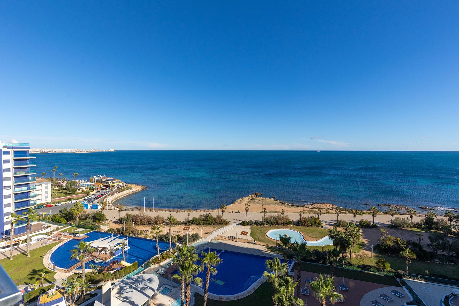 Penthous z 2 Sypialniami w Punta Prima, Torrevieja - Image 2