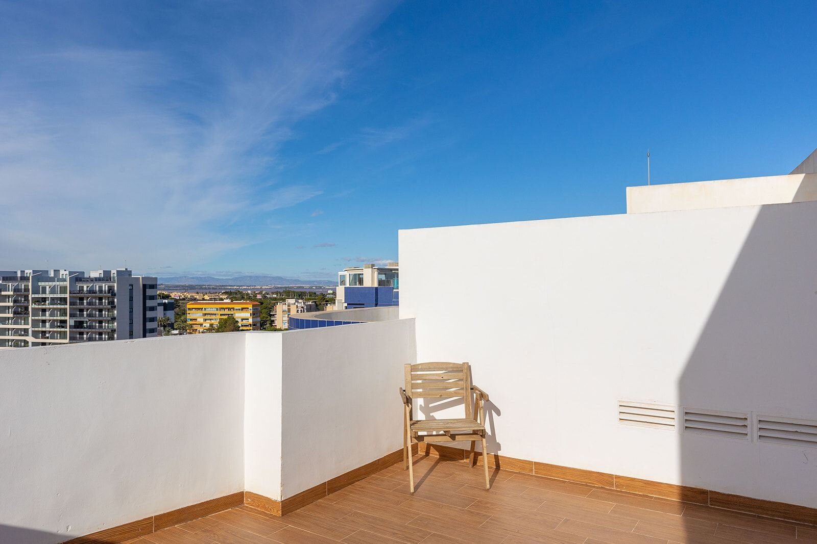 Penthous z 2 Sypialniami w Punta Prima, Torrevieja - Image 35