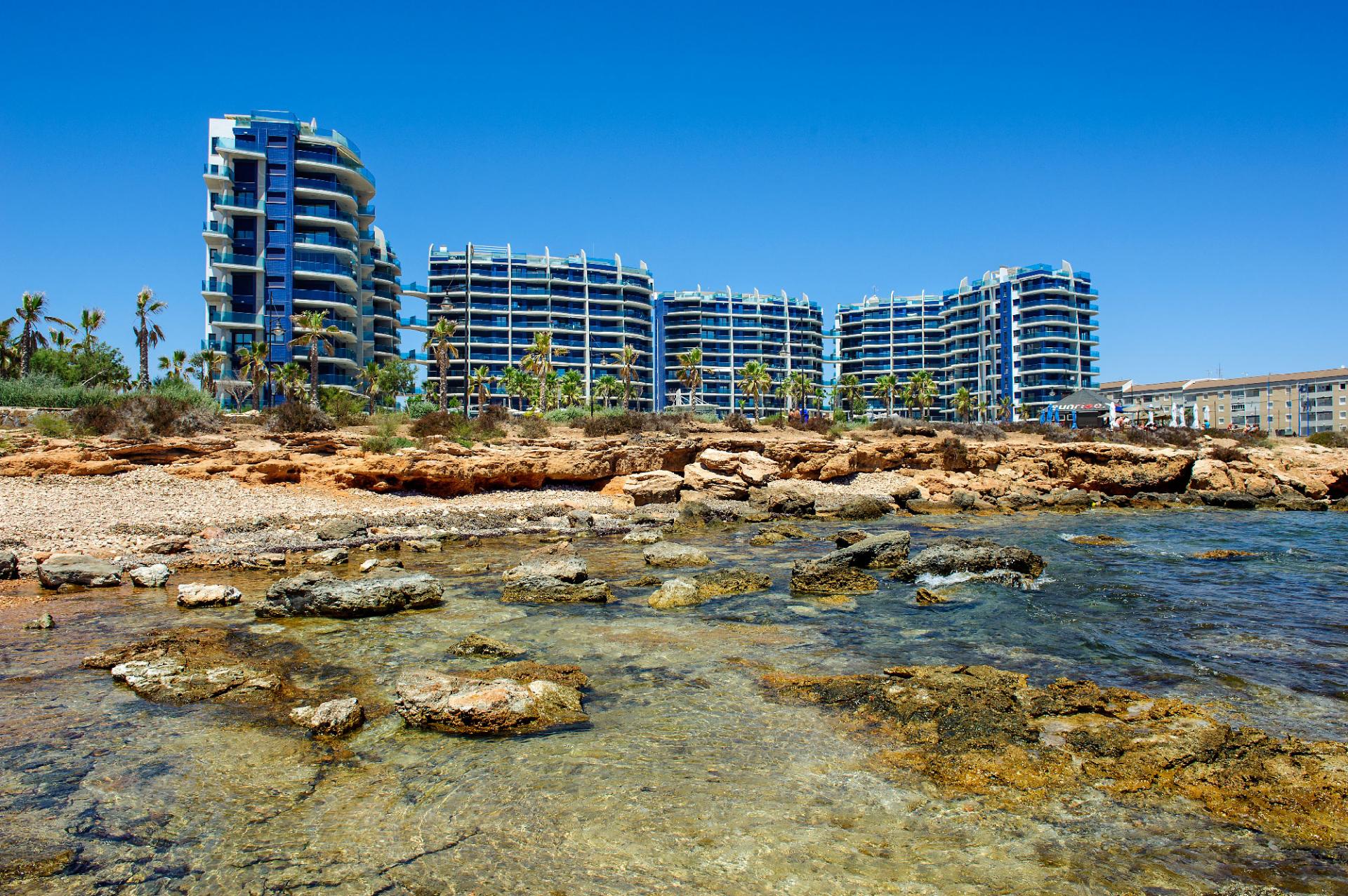 Penthous z 2 Sypialniami w Punta Prima, Torrevieja - Image 45