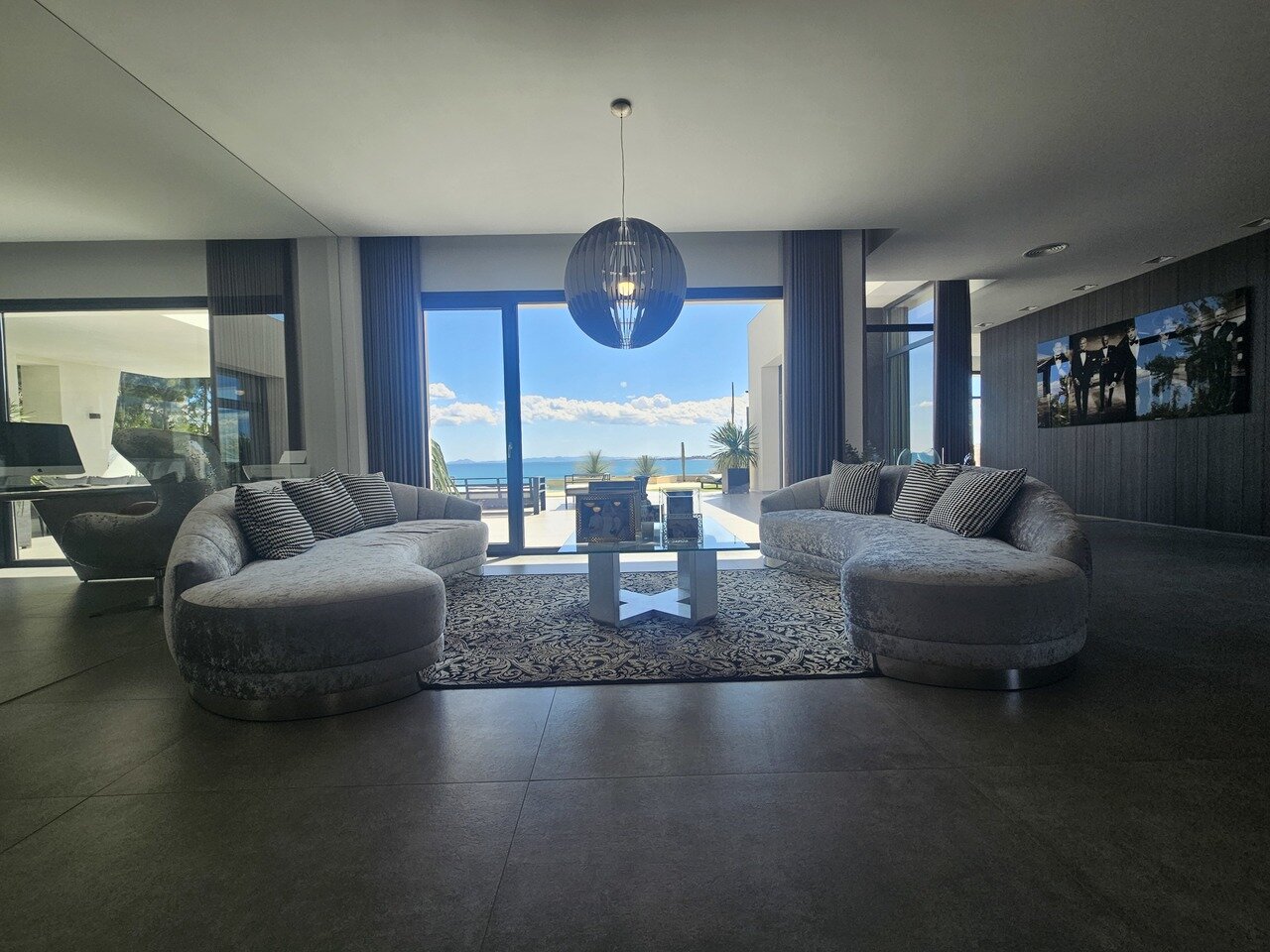 5-Bedroom Villa in Cabo Roig - Image 17