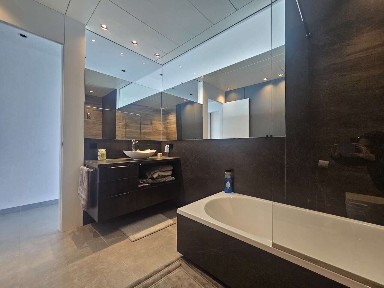 5-Bedroom Villa in Cabo Roig - Image 33