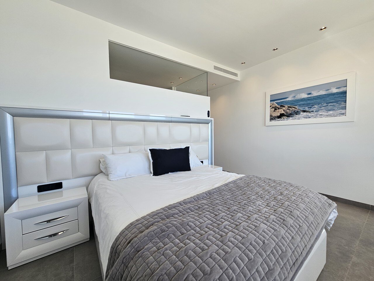 5-Bedroom Villa in Cabo Roig - Image 36