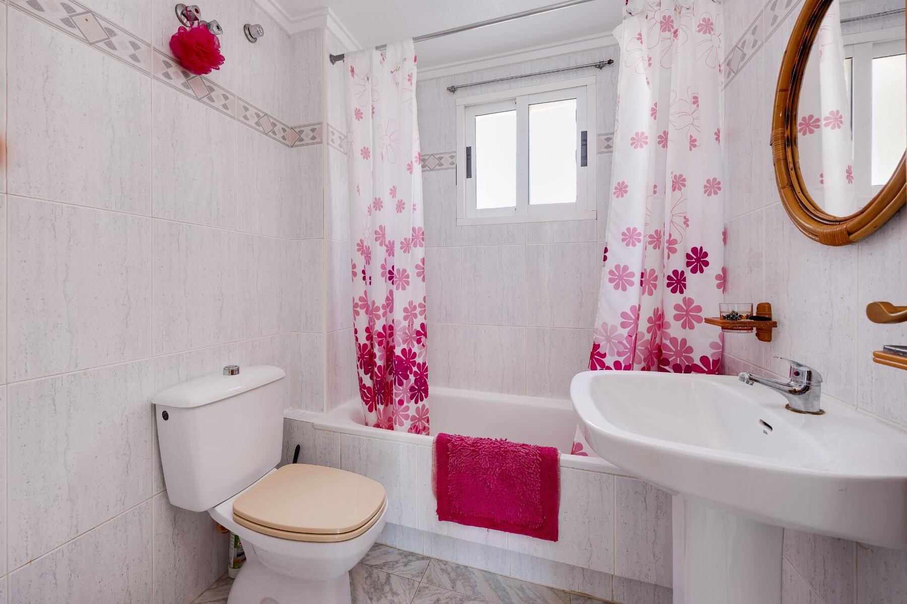 2-Bedroom Apartment in Cabo Cervera, Torrevieja - Image 19