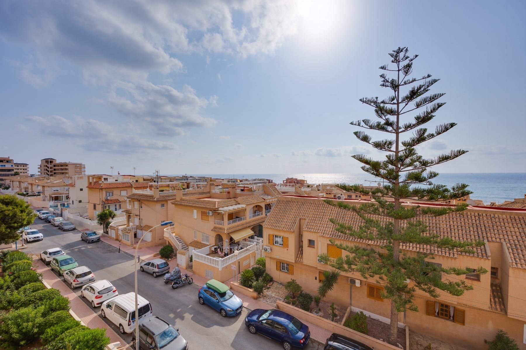 2-Bedroom Apartment in Cabo Cervera, Torrevieja - Image 29