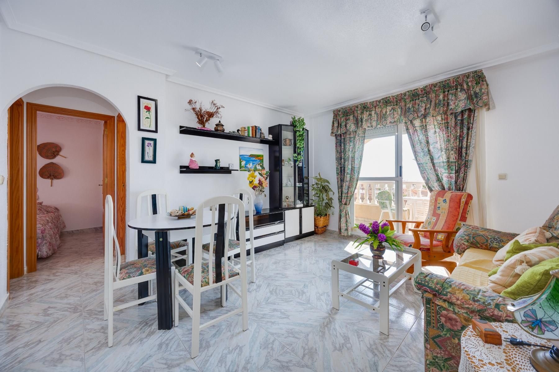 2-Bedroom Apartment in Cabo Cervera, Torrevieja - Image 6