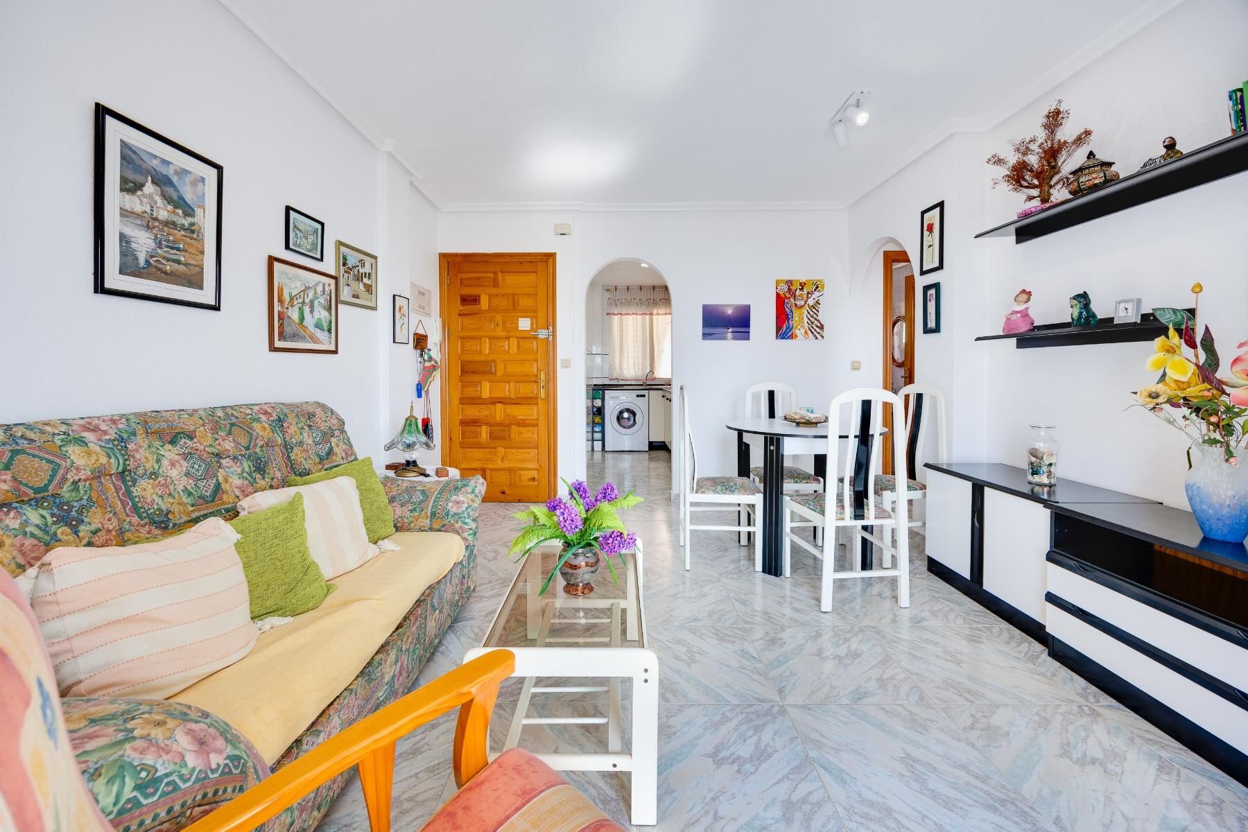 2-Bedroom Apartment in Cabo Cervera, Torrevieja - Image 9