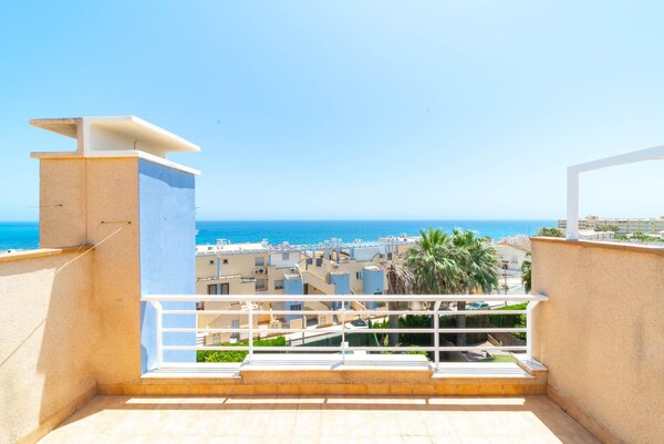 Maison de 3 Chambres à Campoamor, Orihuela Costa