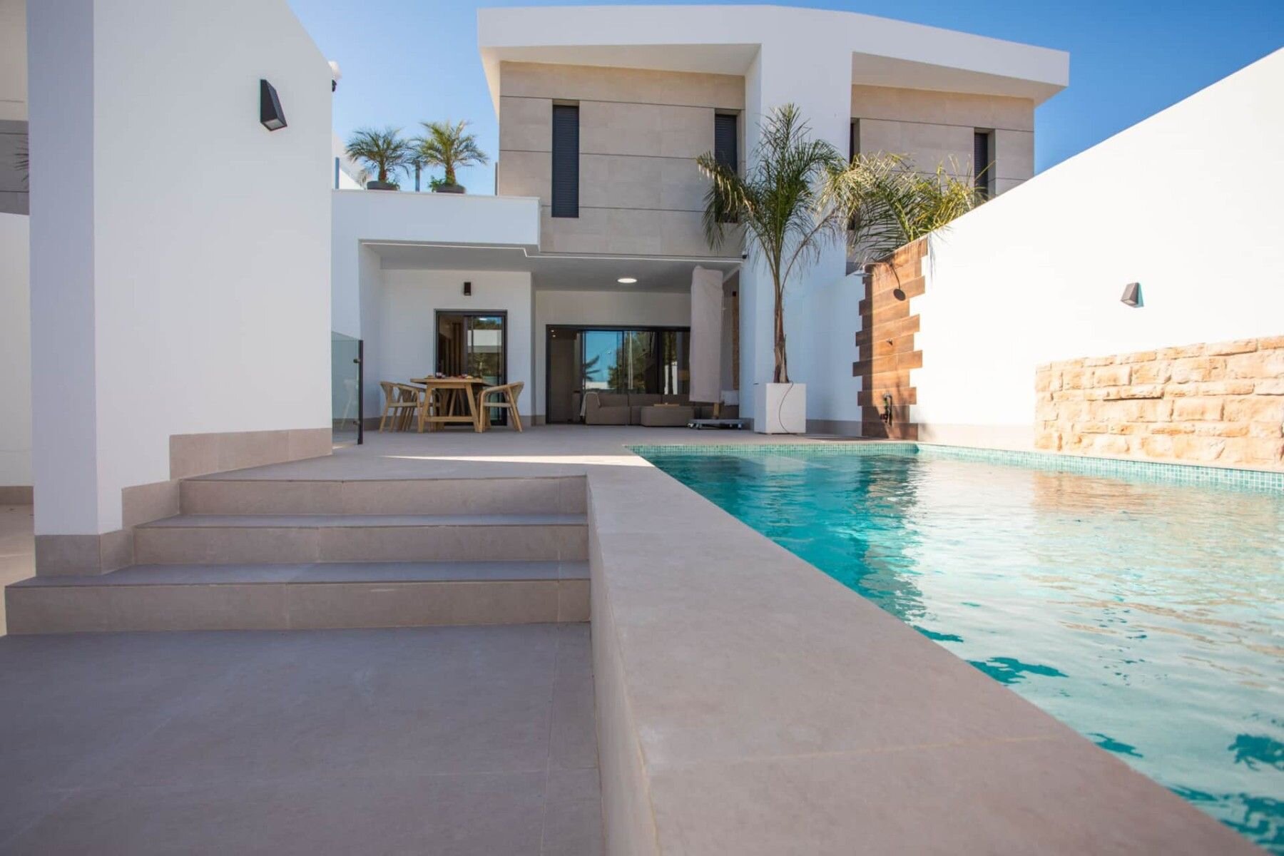 3-Bedroom Villa in Comunidad Valenciana, Dolores - Image 1