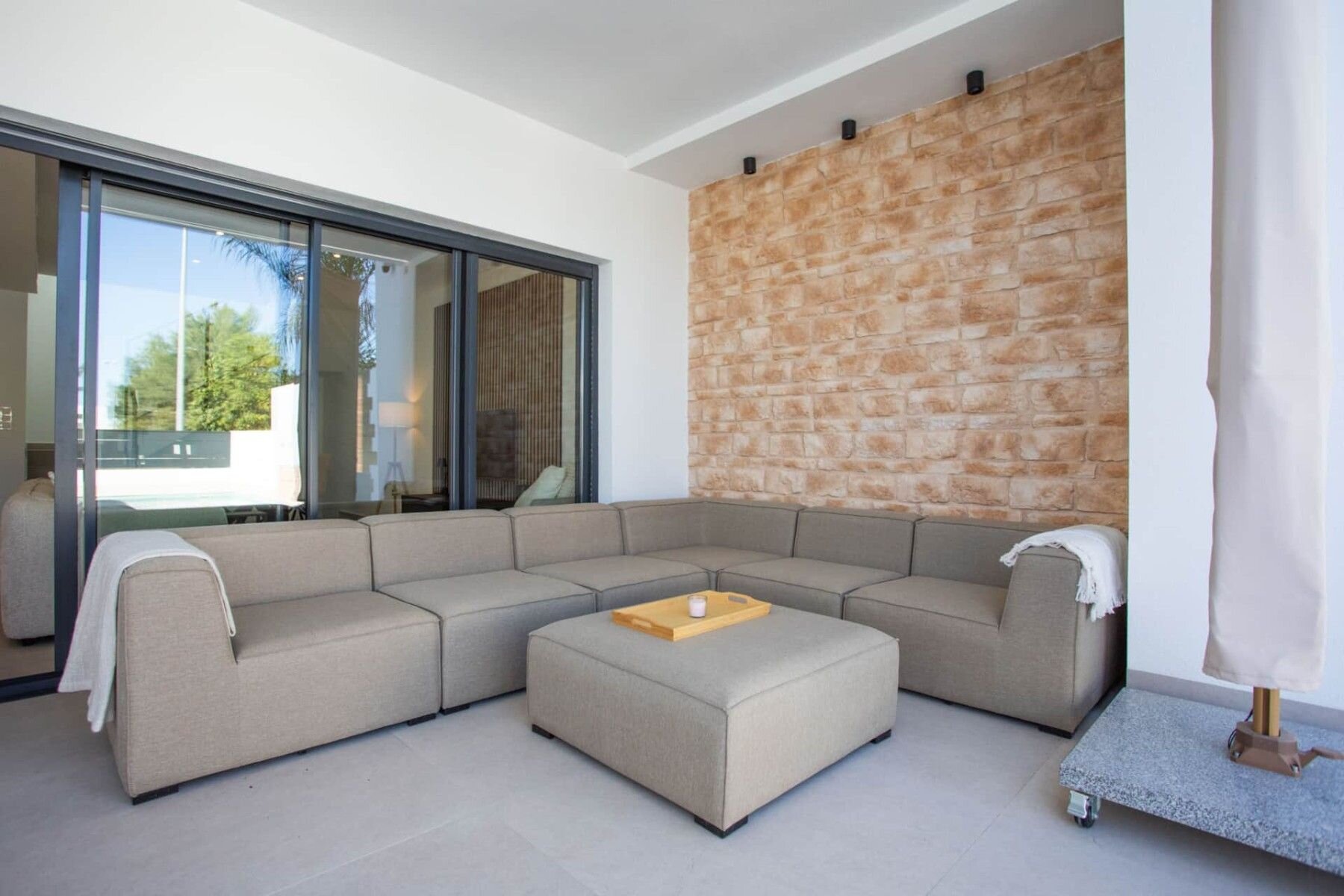 3-Bedroom Villa in Comunidad Valenciana, Dolores - Image 26