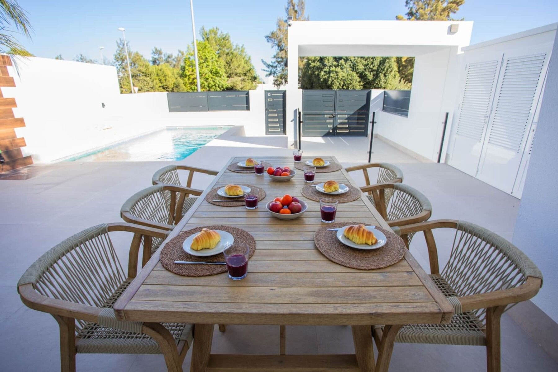 3-Bedroom Villa in Comunidad Valenciana, Dolores - Image 5