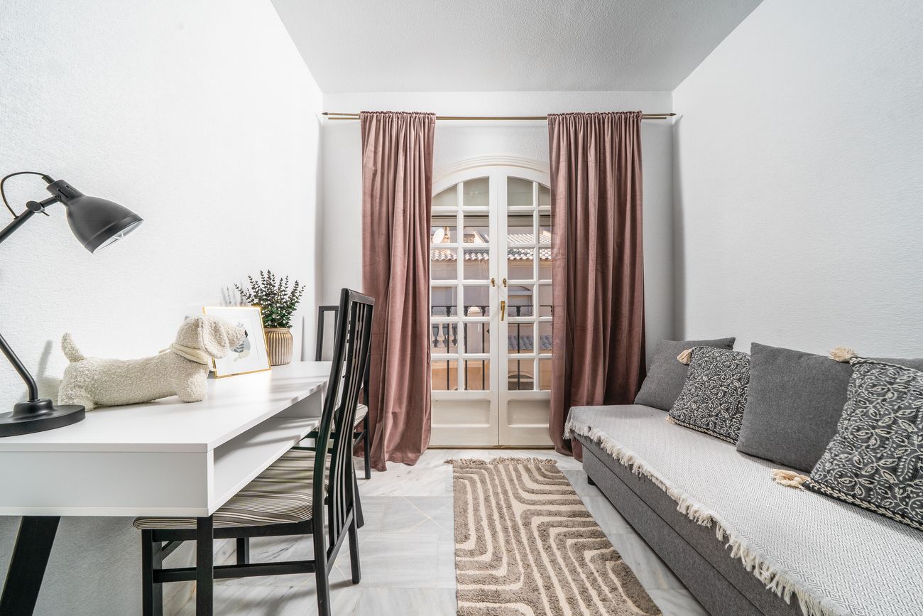 2-Bedroom Apartment in Centro, Torrevieja - Image 7