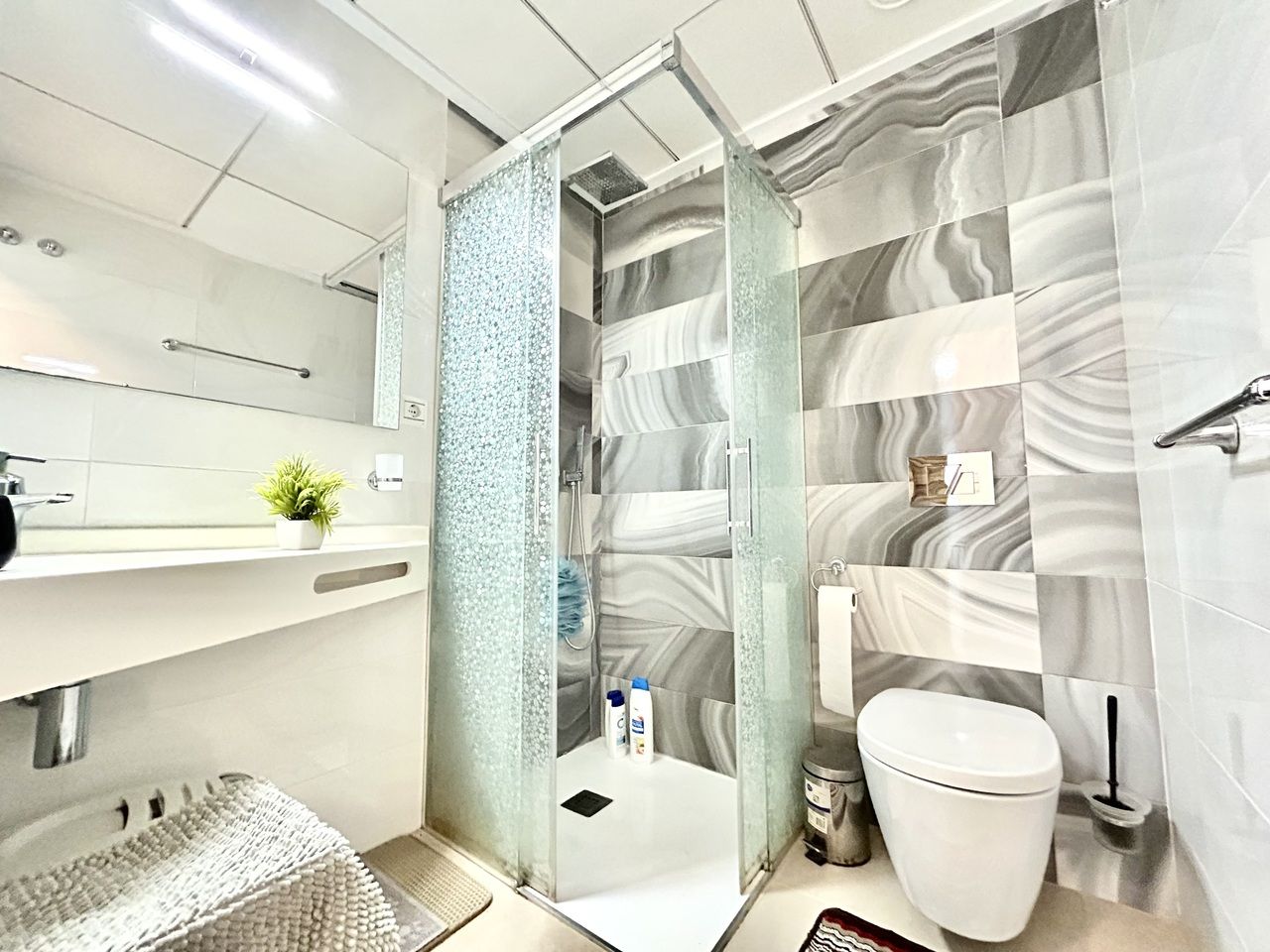 3-Bedroom House in Lomas de Cabo Roig-los Dolses, Orihuela Costa - Image 15